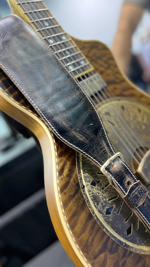 Bluebell Guitar Straps Leather, Craft and Passion in guitar straps